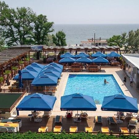 Hotel Central Mamaia Luaran gambar