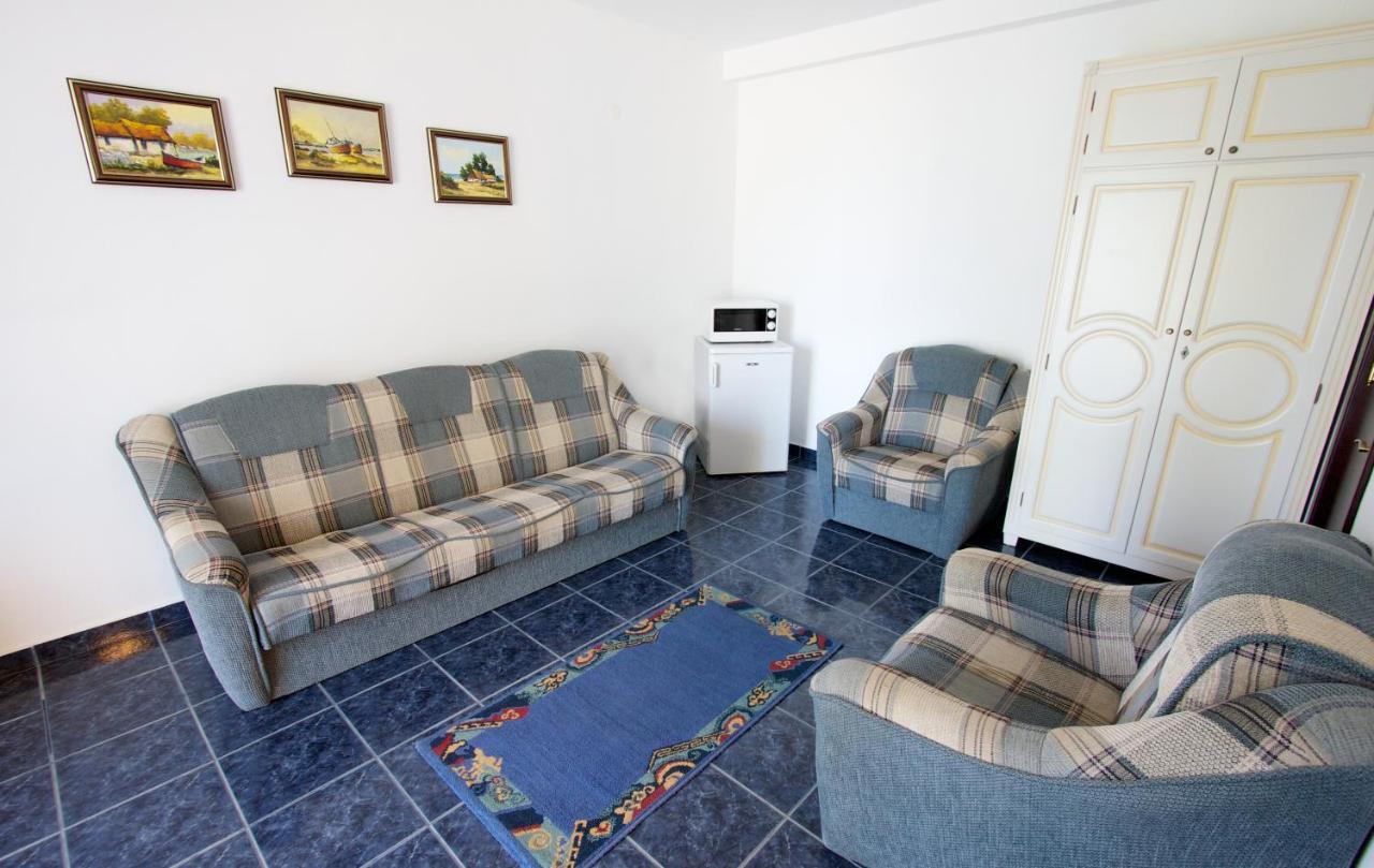 Hotel Central Mamaia Luaran gambar