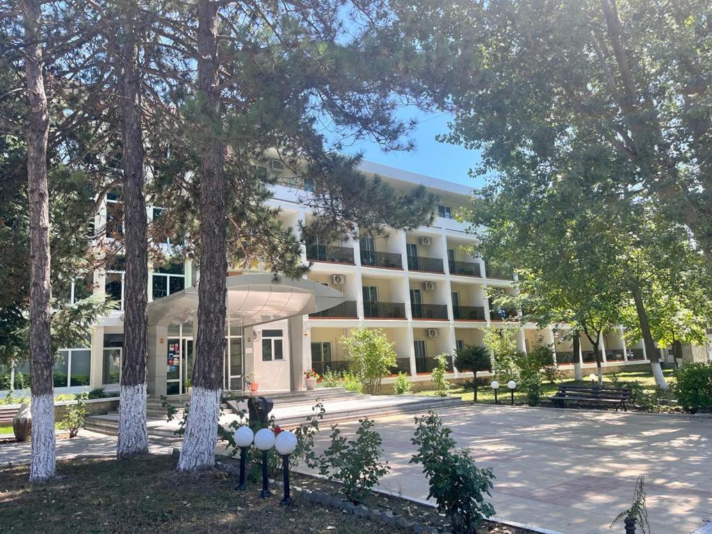 Hotel Central Mamaia Luaran gambar