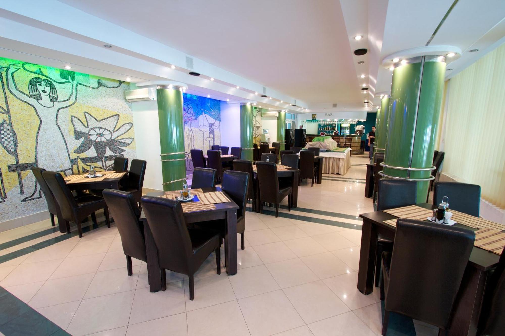 Hotel Central Mamaia Luaran gambar