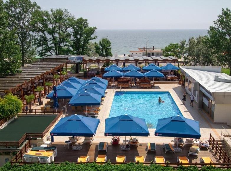 Hotel Central Mamaia Luaran gambar