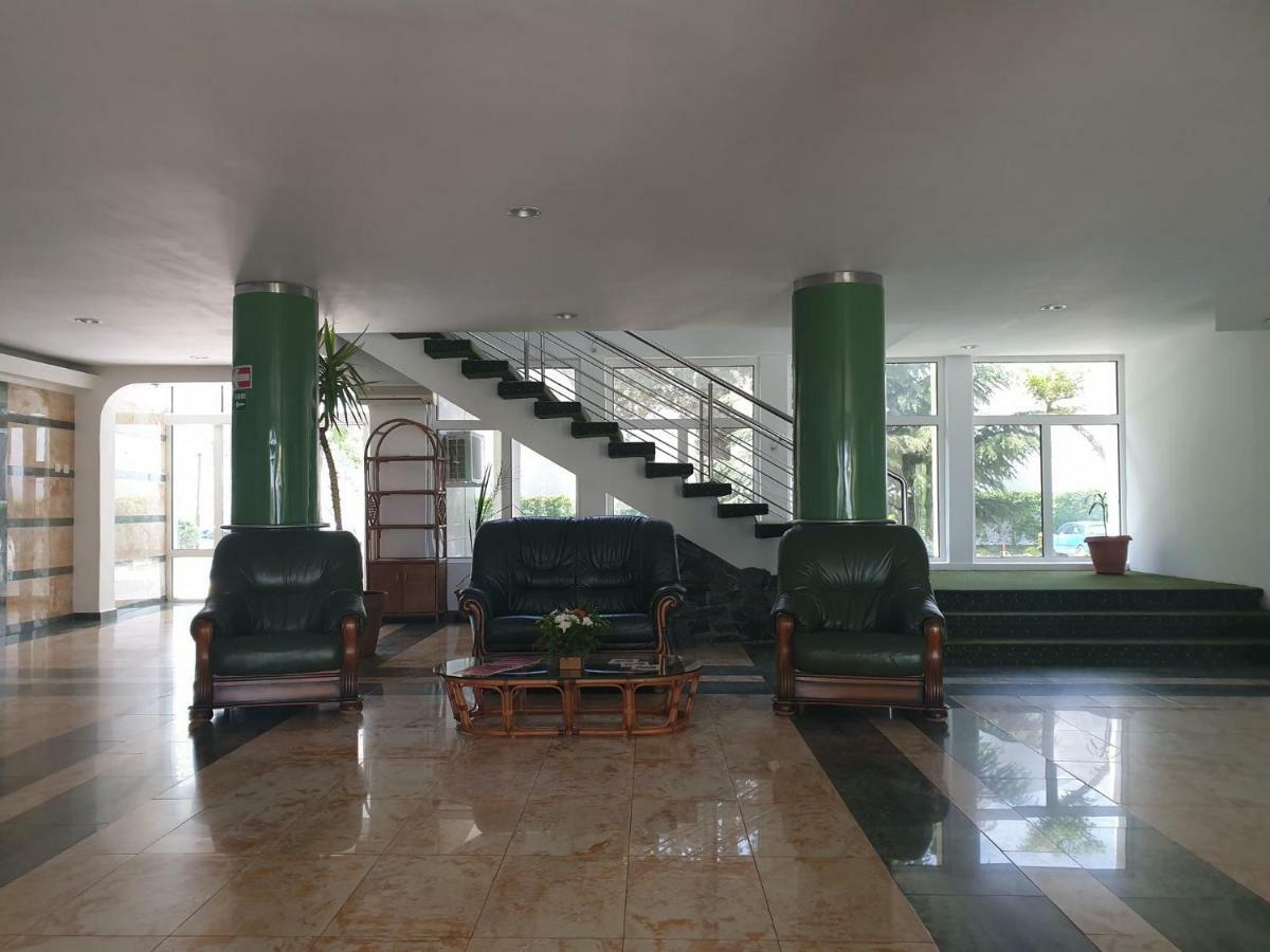 Hotel Central Mamaia Luaran gambar