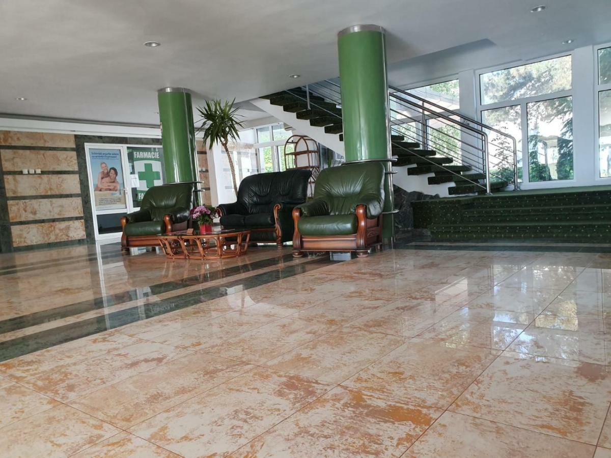 Hotel Central Mamaia Luaran gambar